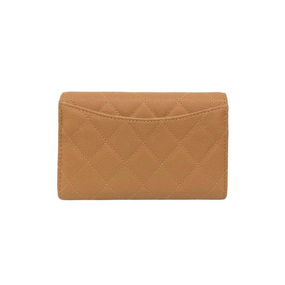 CHANEL Cream Caviar Leather Logo Wallet - Picture 2 of 10
